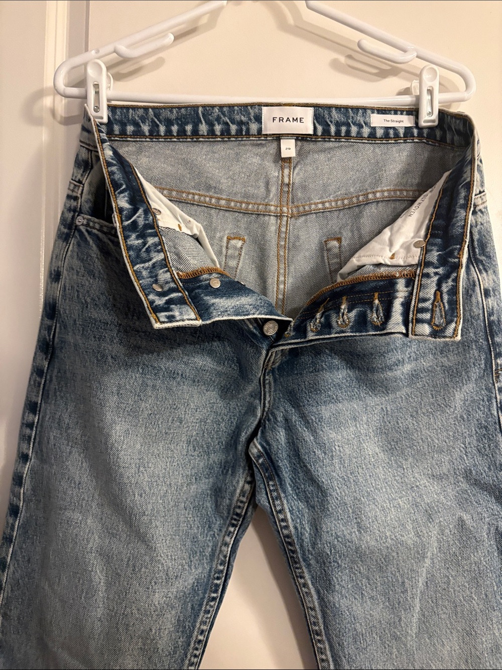 Men’s Frame Denim Light Blue Straight Leg Jeans 29- Accepting Offers! - Picture 10 of 13